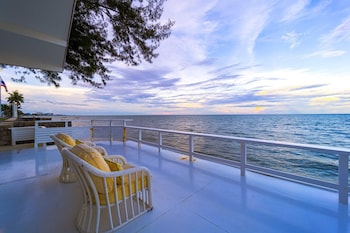 oceanfront 6 bedroom twin villas ov6