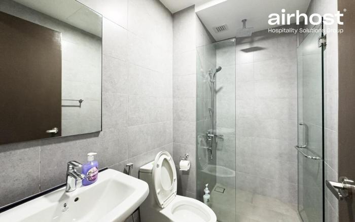 met1 residences mont kiara by airhost
