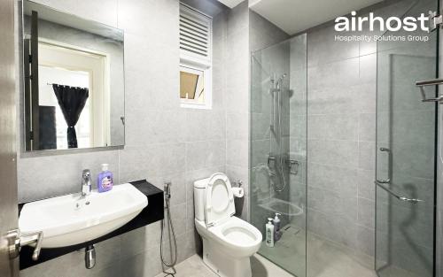 met1 residences mont kiara by airhost