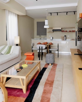 Hotel-Img
