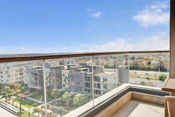Aeon Towers Residence - Birdnest,,4 star