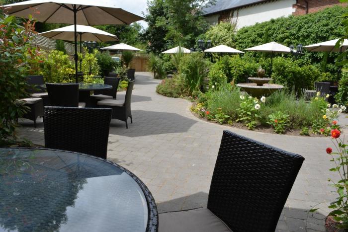 greyhound inn freehouse
