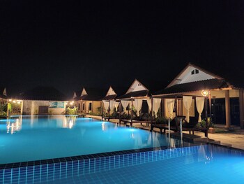 Bu-Gaan Sukhothai Village,,3 star