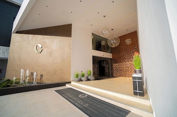 greyfield hotel and apartments