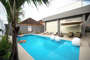 greyfield hotel and apartments