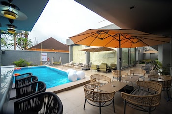 greyfield hotel and apartments