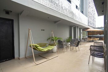 greyfield hotel and apartments