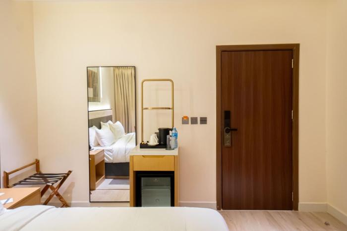 greyfield hotel and apartments