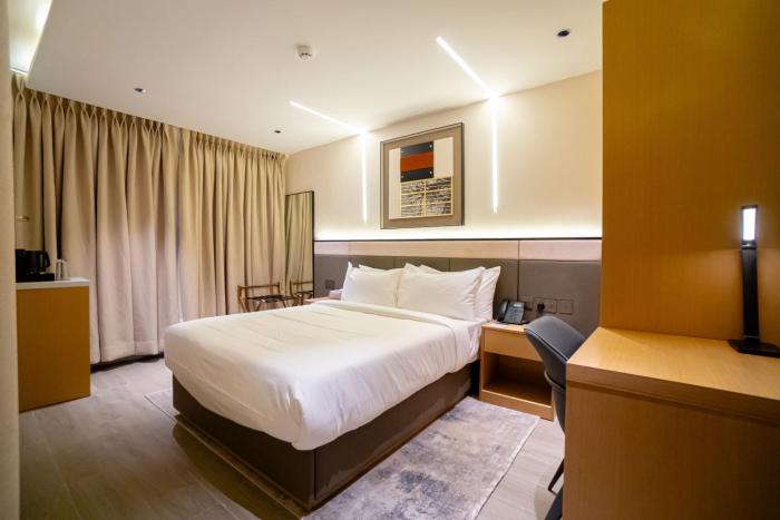 greyfield hotel and apartments