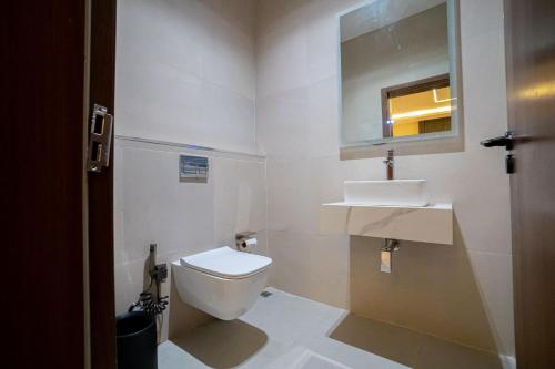 greyfield hotel and apartments
