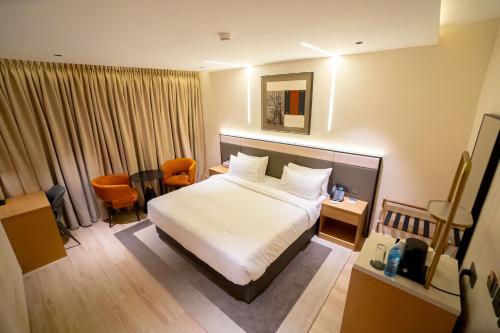 greyfield hotel and apartments