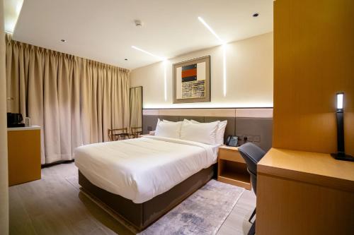 greyfield hotel and apartments