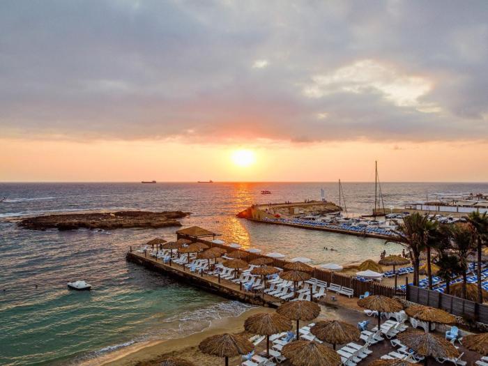 wave 515 getaway chalet at sawary resort batroun