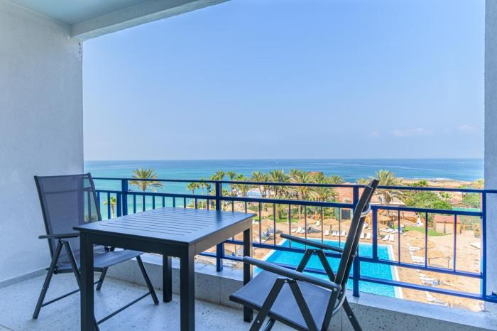 wave 515 getaway chalet at sawary resort batroun