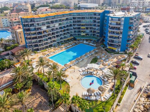 wave 515 getaway chalet at sawary resort batroun