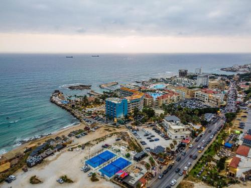wave 515 getaway chalet at sawary resort batroun