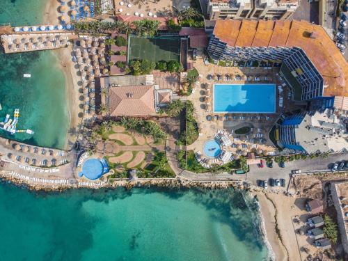 wave 515 getaway chalet at sawary resort batroun