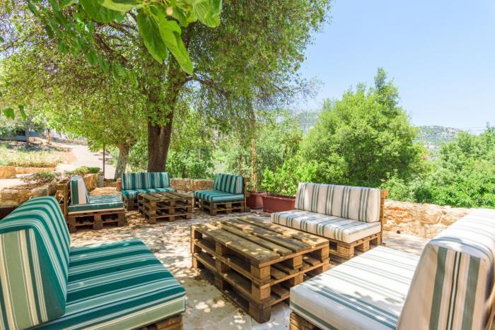 lauberge de douma full house in batroun