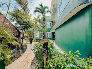 viajero bacalar hostel