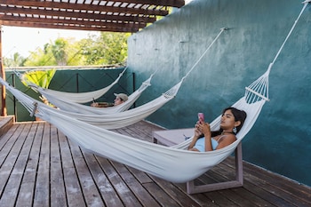 viajero bacalar hostel