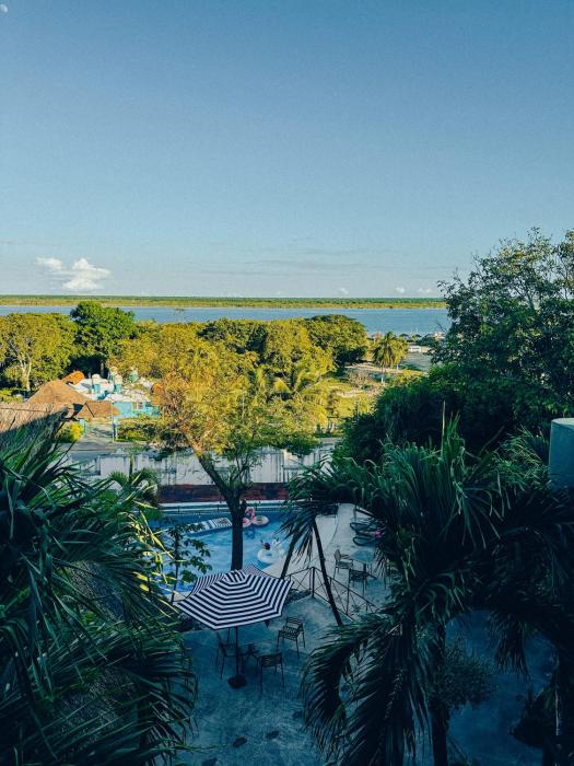 viajero bacalar hostel