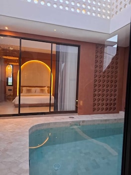 Novo Villa Canggu,,3 star