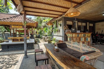 pondok sayan homestay