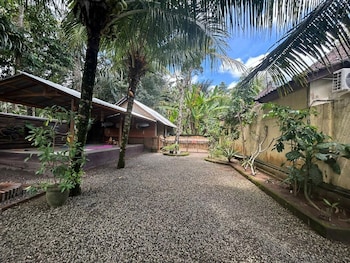 Pondok Sayan Homestay,,3 star