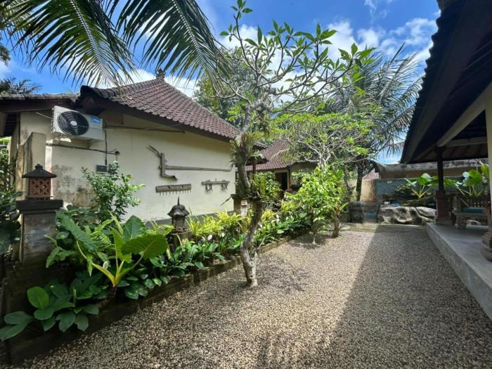 pondok sayan homestay