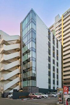 hotel edge nakasu