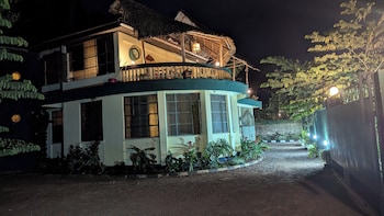 kilimanjaroo inn