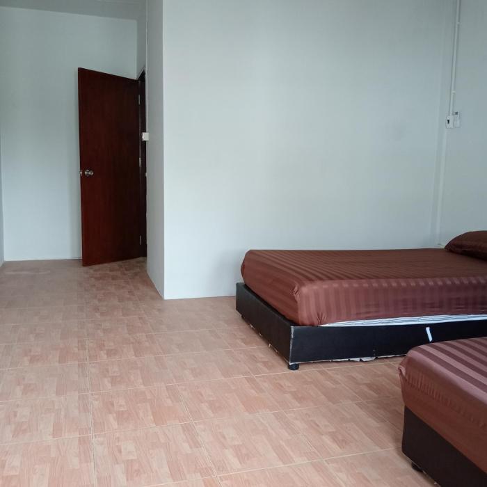central hostel hostel and coworking