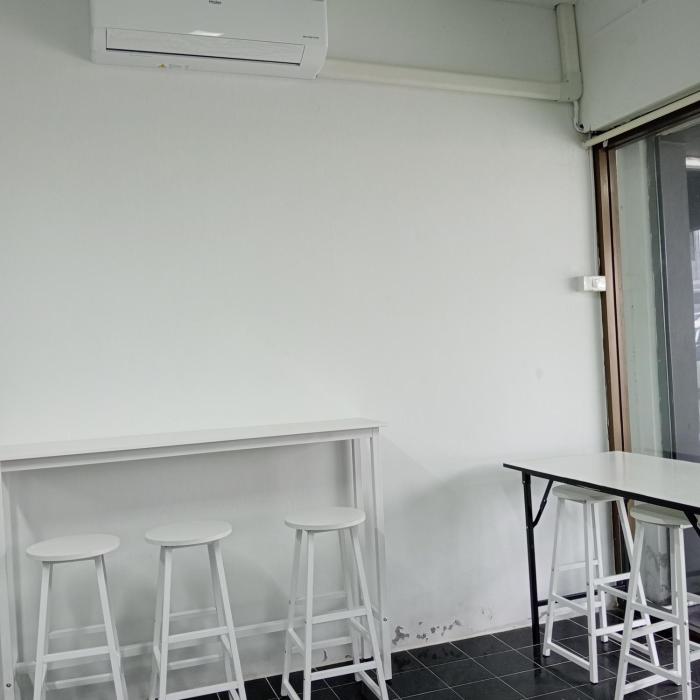 central hostel hostel and coworking
