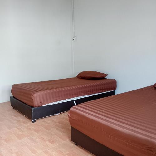 central hostel hostel and coworking