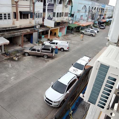 central hostel hostel and coworking