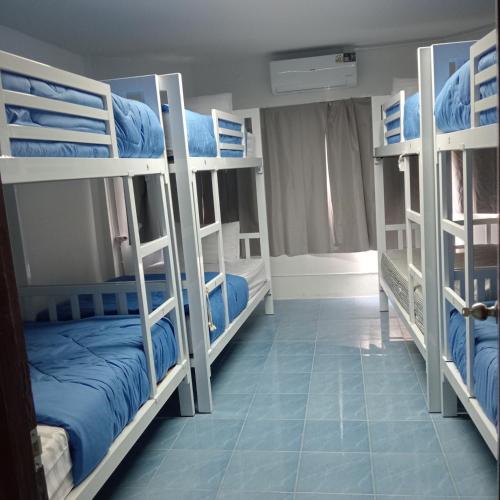 central hostel hostel and coworking
