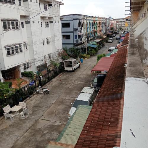 central hostel hostel and coworking