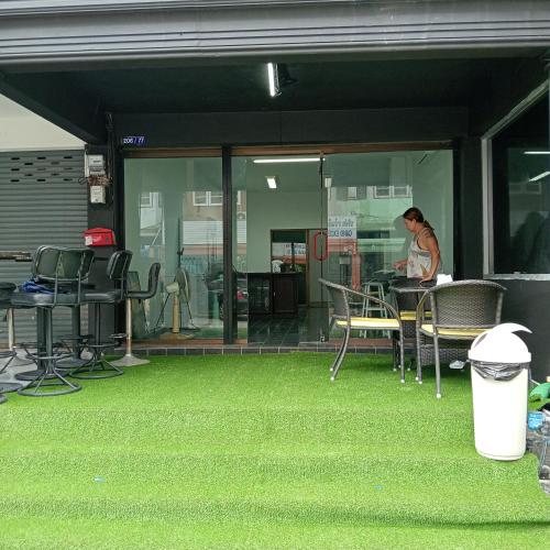 central hostel hostel and coworking