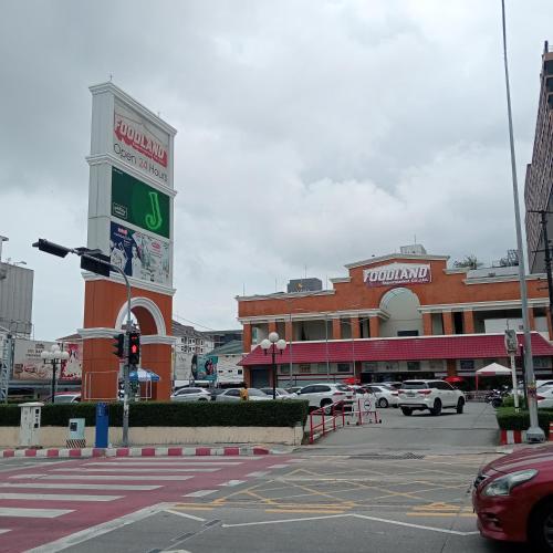 central hostel hostel and coworking