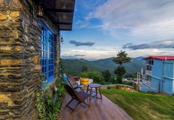 stone heritage mukteshwar