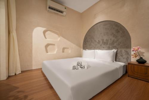 bullani sabi hotel and apartment