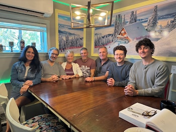 Pine Tree Trail Lodge,129 Morrill St,3 star