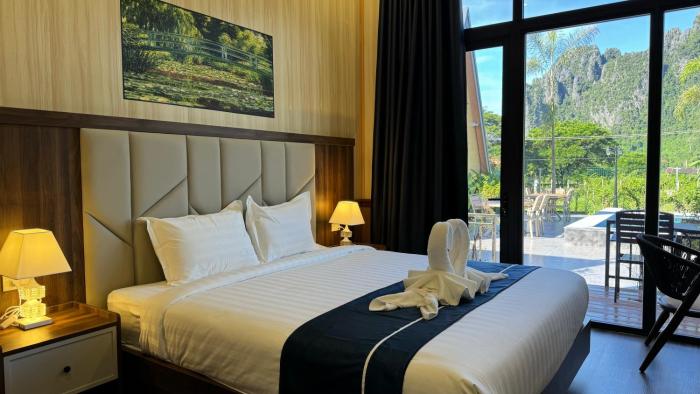 nature resort vangvieng