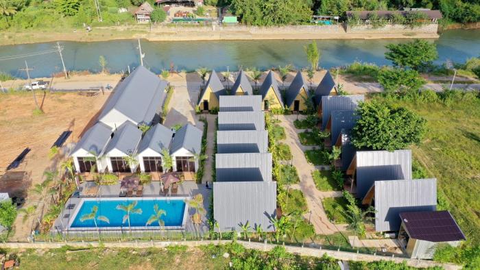 nature resort vangvieng