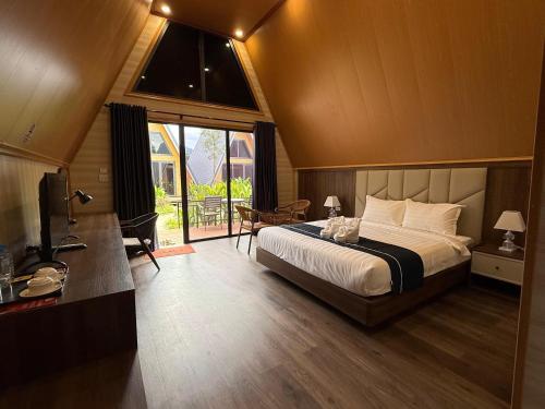 nature resort vangvieng
