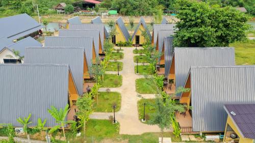 nature resort vangvieng
