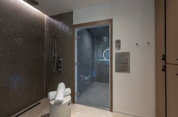 lux brickell by palermo home