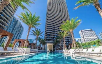 lux brickell by palermo home