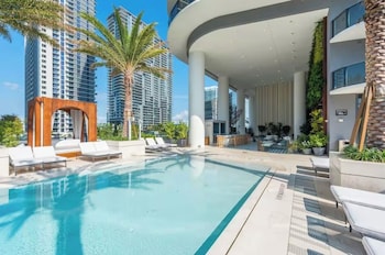 lux brickell by palermo home