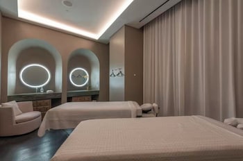 lux brickell by palermo home